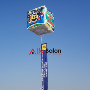 Balon Promosi Rest Area 39 Balon promosi rest area berukuran besar dengan desain custom logo brand terpasang di area parkir jalan tol untuk menarik perhatian pengunjung dan pengendara.